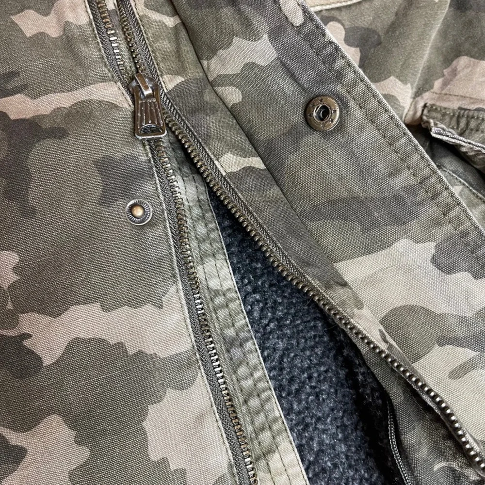 Levis Mens Camo Sherpa Lined Trucker Jacket BROKEN ZIPPER Workwear Military (L) - Picture 12 of 15